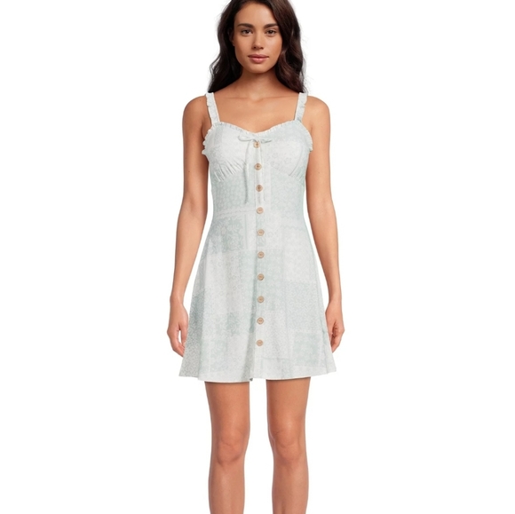 No Boundaries Sleeveless Milkmaid Light Blue White Dress Size Large - Picture 1 of 5